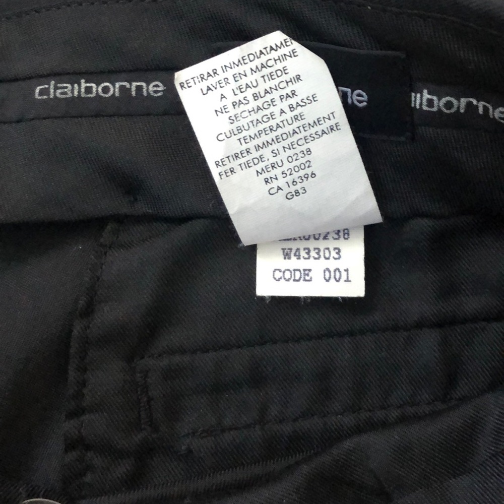 EUC 36x30 Claiborne Pleated Front Cuffed Dresspant - Picture 2 of 5